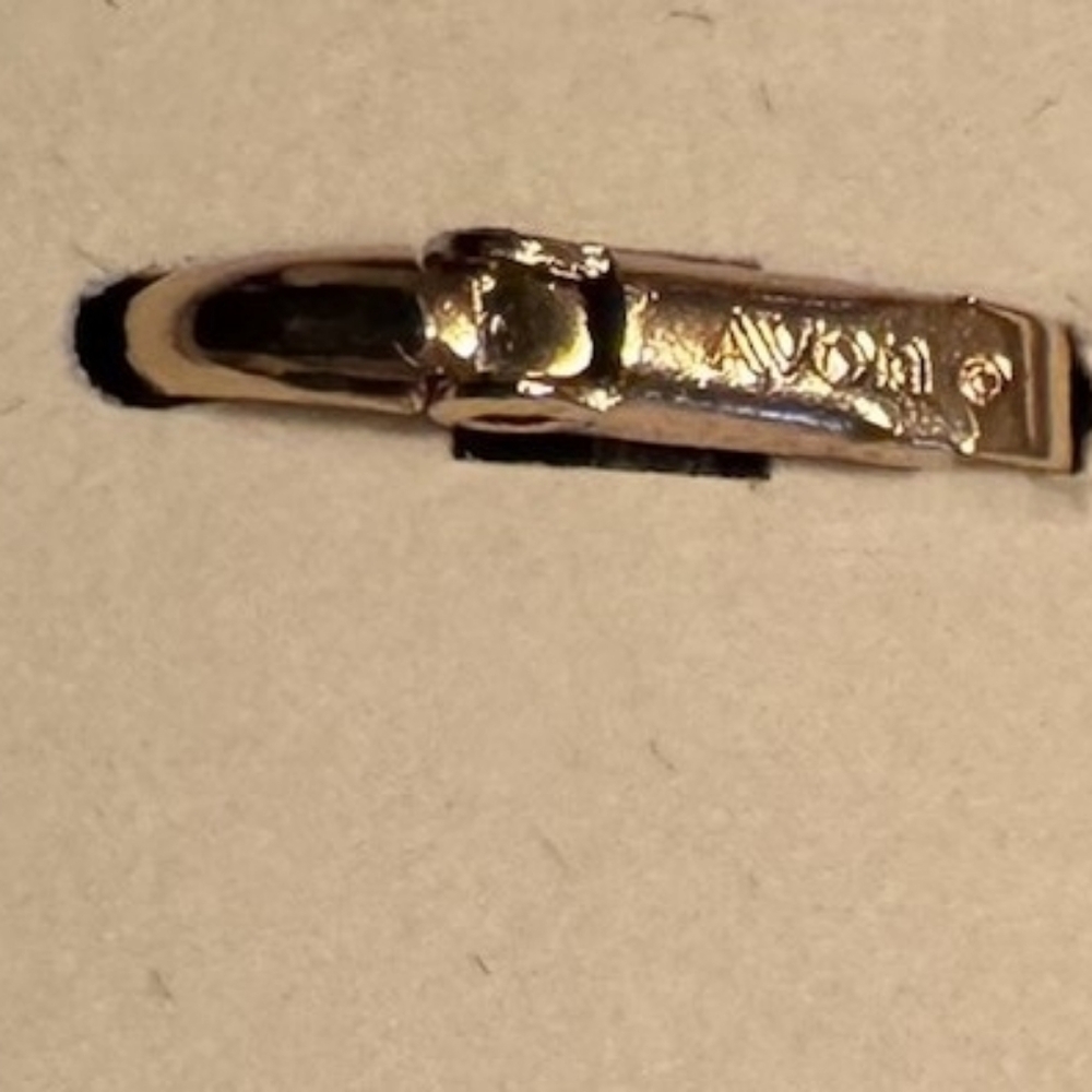 Avon Gold-tone Bamboo-Style Door Knocker Dangle Clip Earrings - Picture 5 of 5